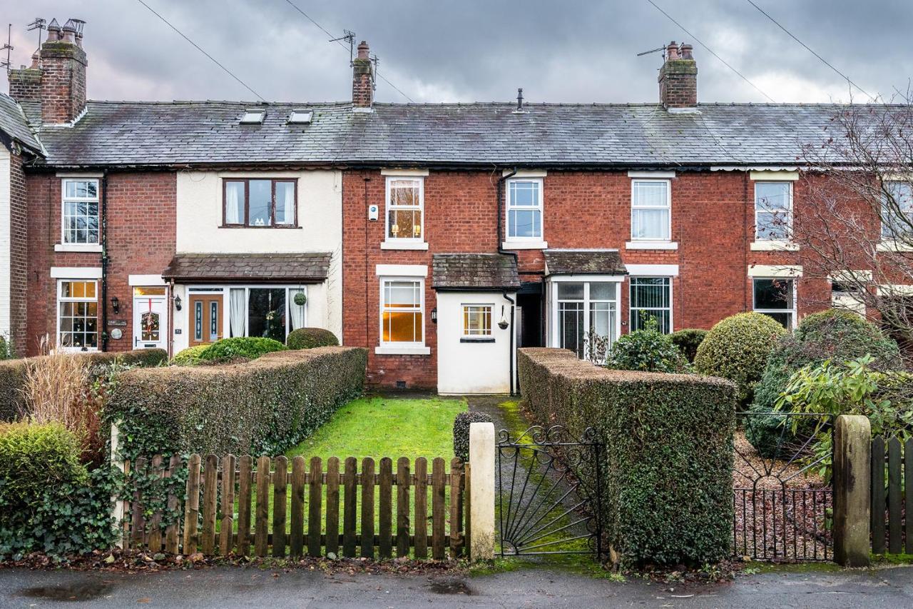Wrea Cottage, 2 Bedrooms Wifi & Parking Near Ribby Hall Wrea Green Exterior photo